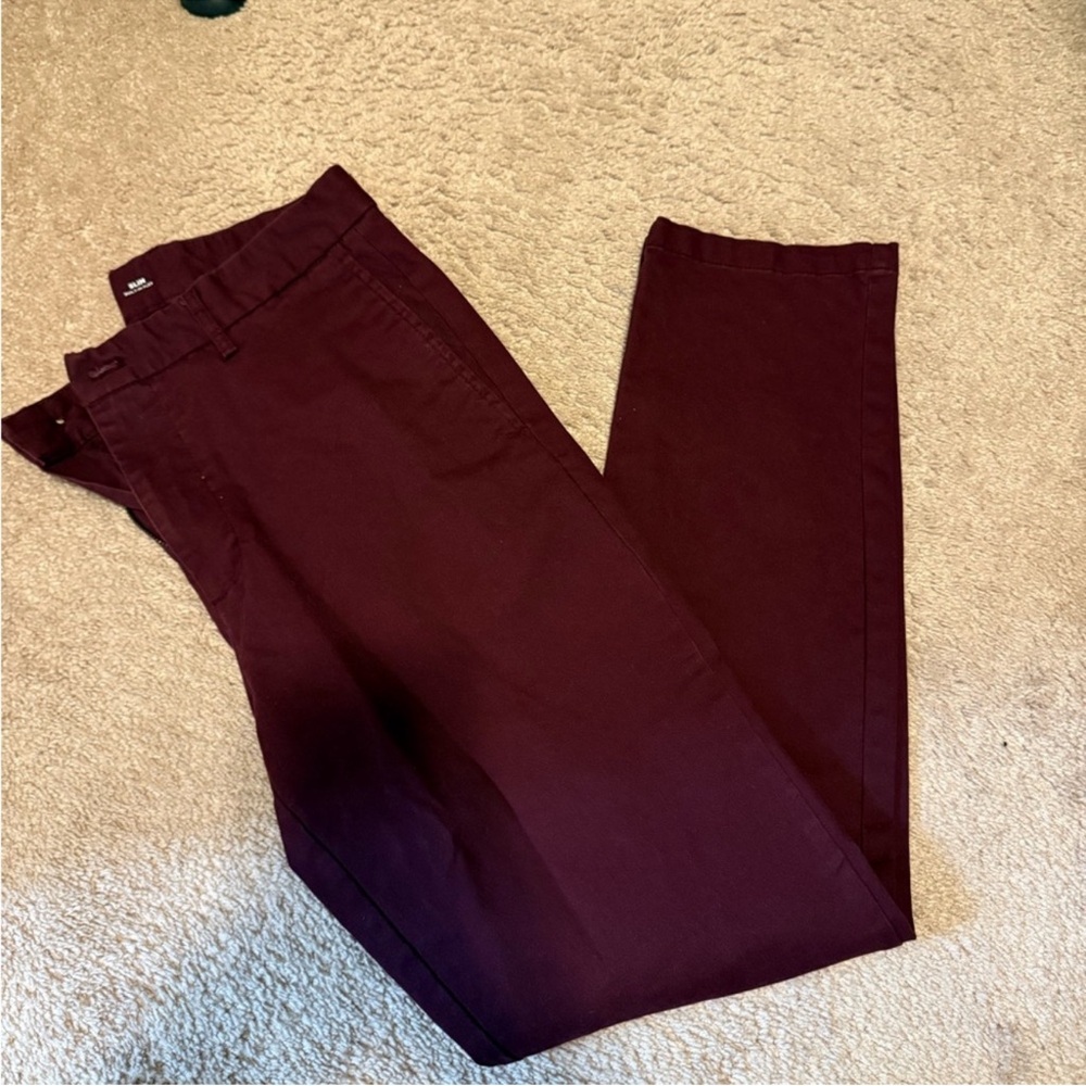 Old Navy Men's Burgundy Pants